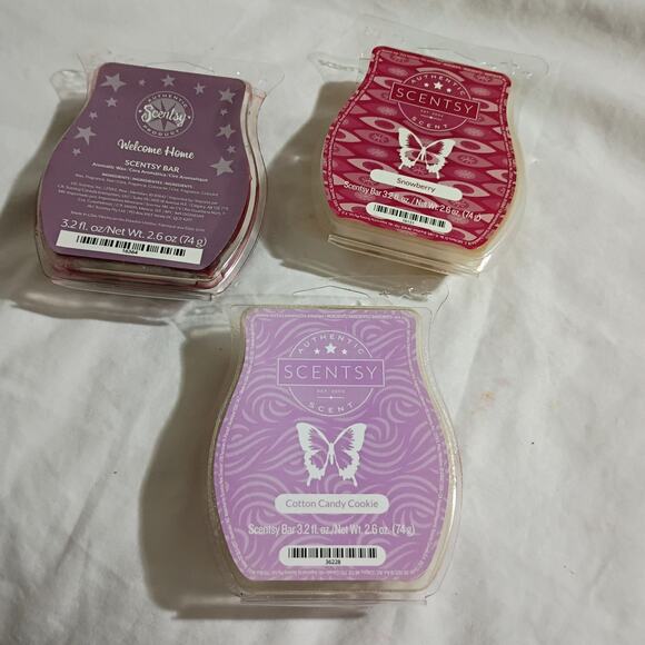 Scentsy Bar Trio 1)Cotton Candy Cookie-1)Welcome Home-1)Snowberry 3.2 oz each - Picture 1 of 5
